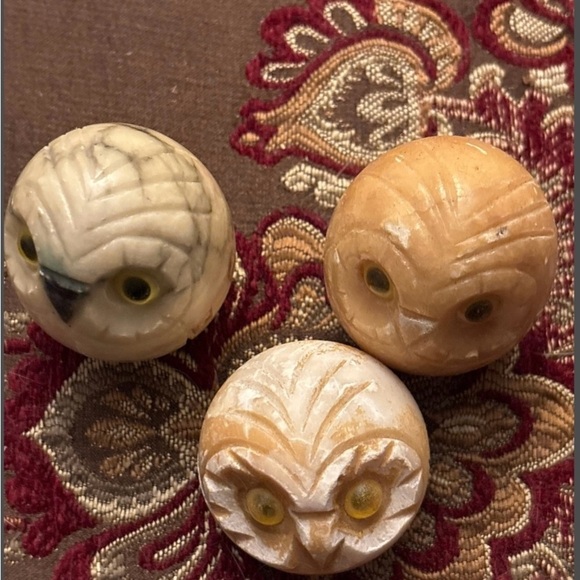 Carved Stone Owl Figurines - Picture 5 of 9